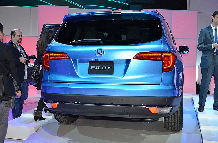 Honda Pilot 2016 lo dien trong bo anh thuc te-Hinh-6